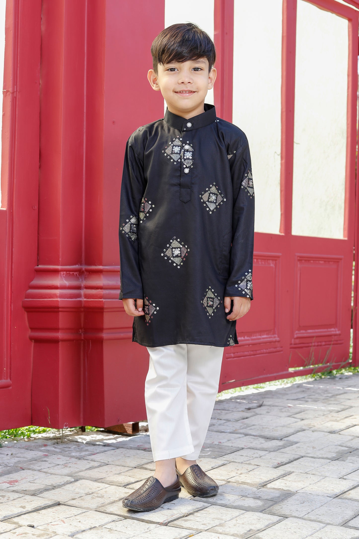 "Boy’s Black Diamond Pattern Kurta Pajama – Kids Ethnic Twinning Outfit"