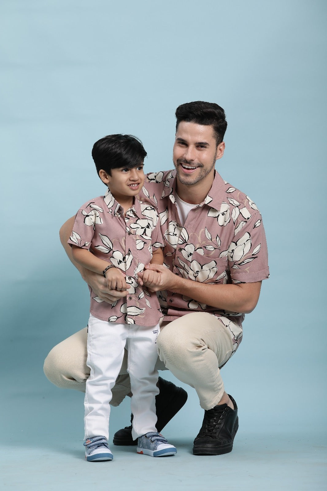 Mauve Meadow Father Son Matching Shirts for Elegant Twinning – Stuffieland Mauve Meadow Father Son Matching Shirts for Elegant Twinning – Stuffieland