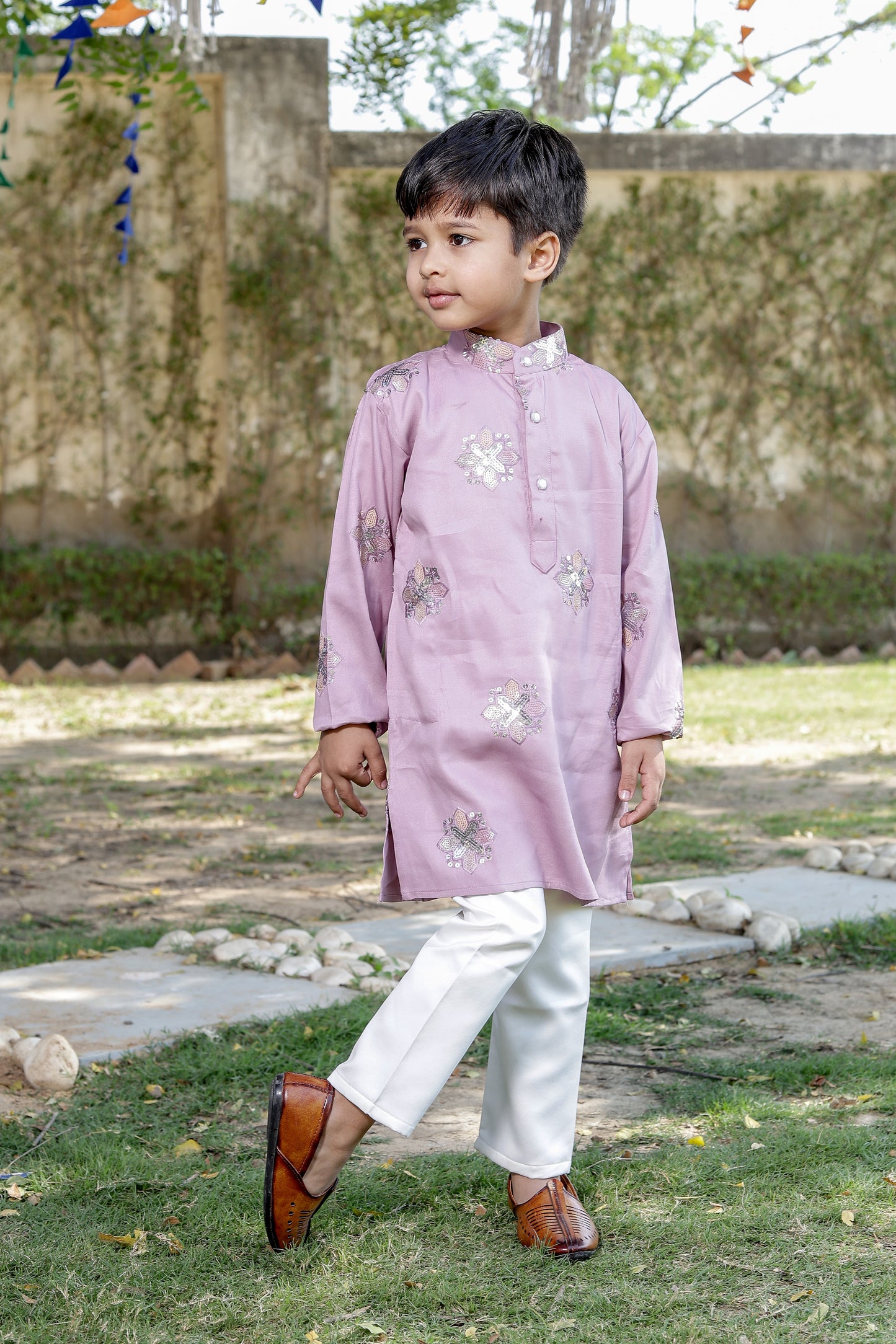 "Kids Purple Diamond Pattern Kurta Pajama – Festive Wear for Boys"