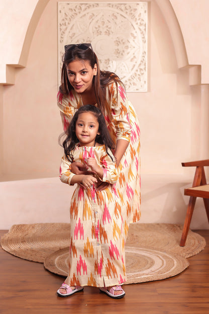 ikkat love | |Mother Daughter outfit