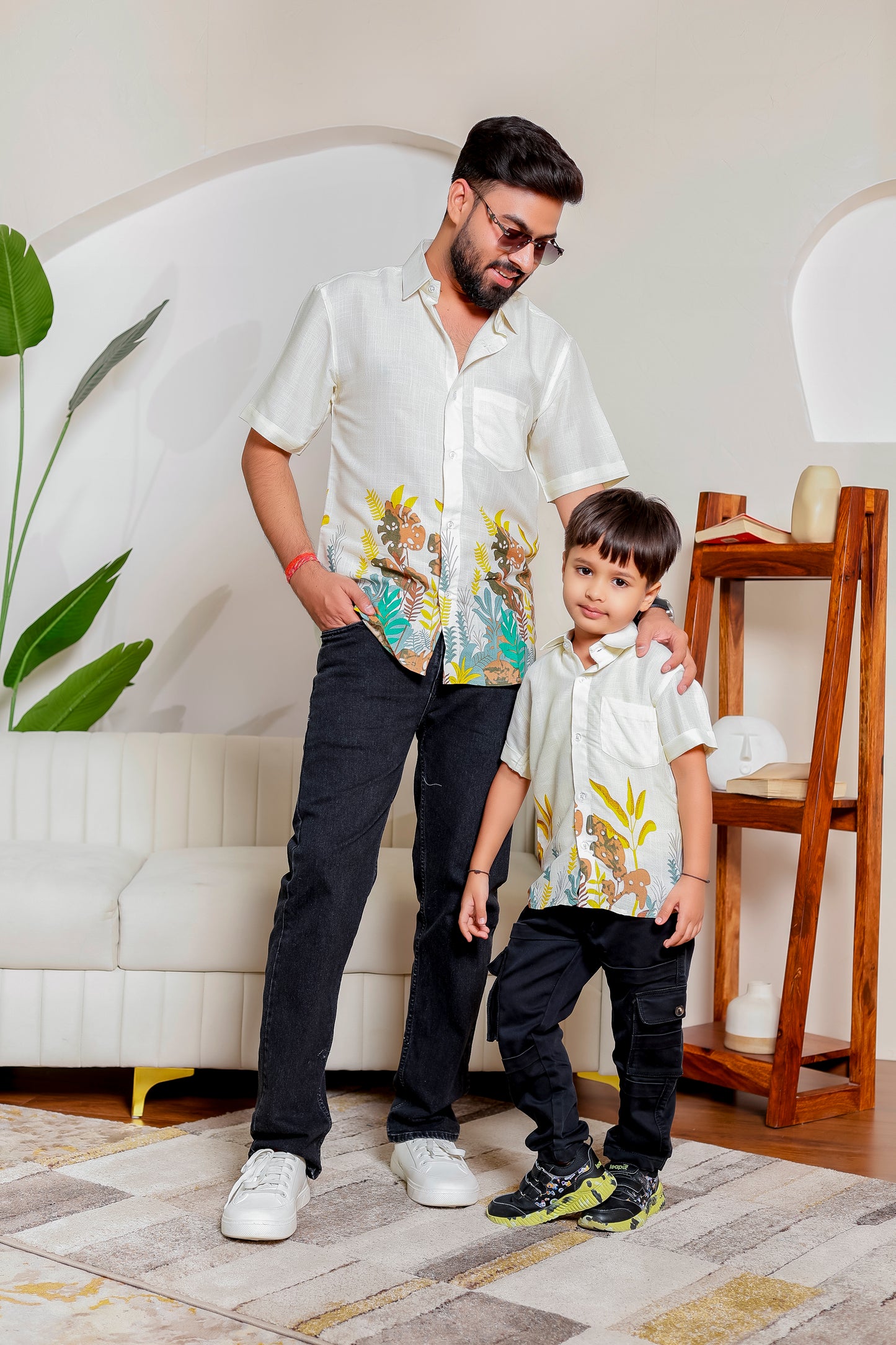 🎪 Family Safari Vibes"| Couple  Matching Outfits (Copy)