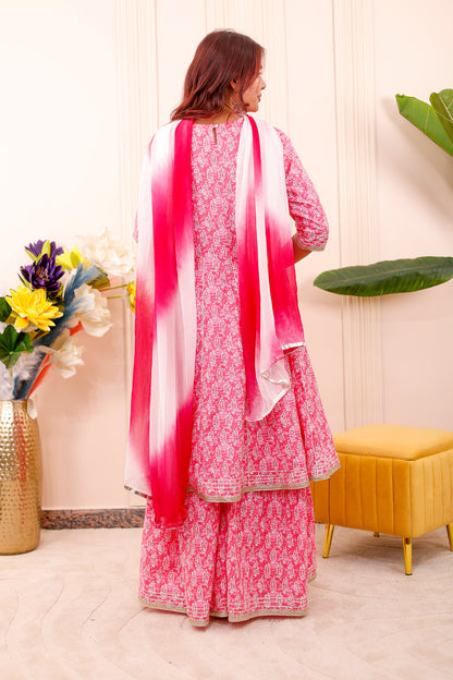 “Royal Pink Women Dress Outfits 💖✨