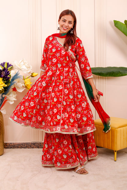 Royal Red Garden  Women dress Outfits 👑🌺