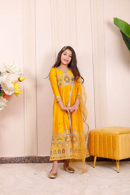 Shaahi Yellow Embroidered Girl dress Outfits✨