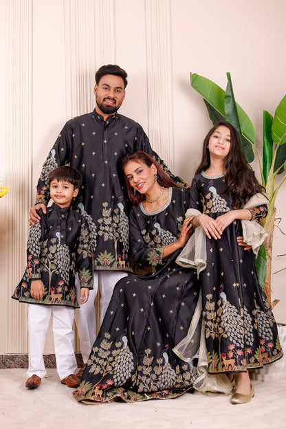 Black Peacock Embroidered Family Matching Outfit 🦚✨👨‍👩‍👧‍👦