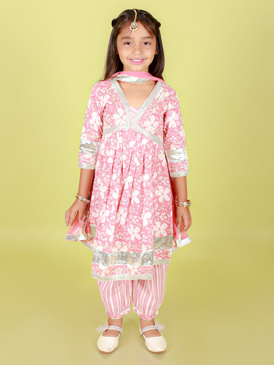Dhoti Salwar kurta and Duptta set