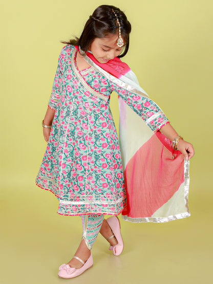 Dhoti Salwar kurta and Duptta set