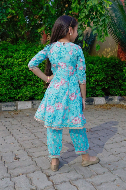 Salwar, kurta and Duptta set