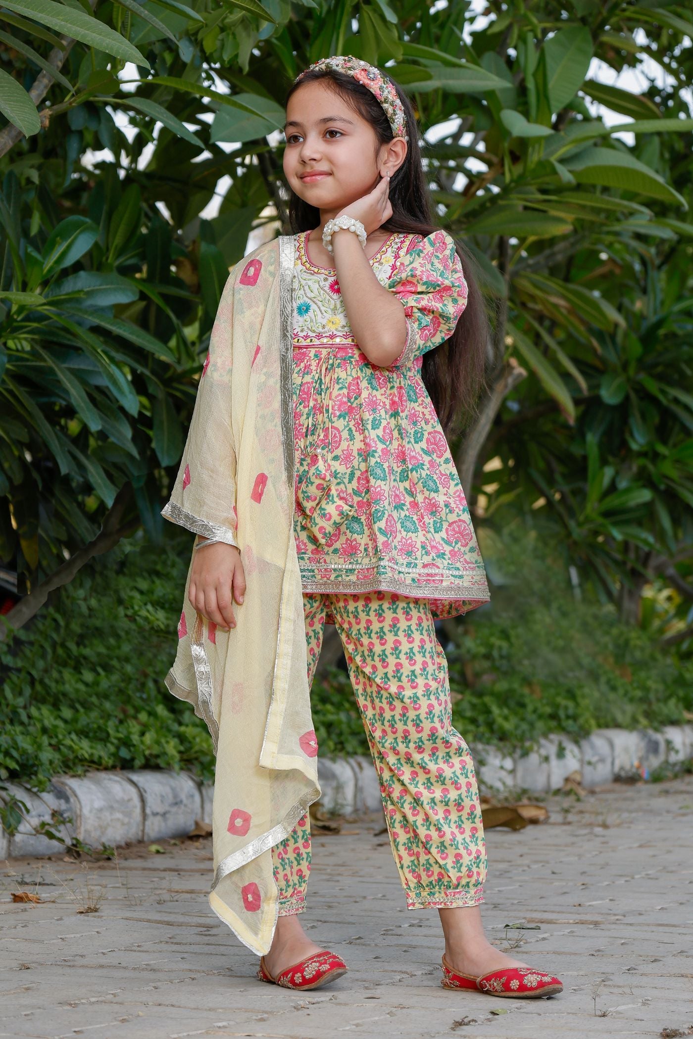 Salwar, kurta and Duptta set